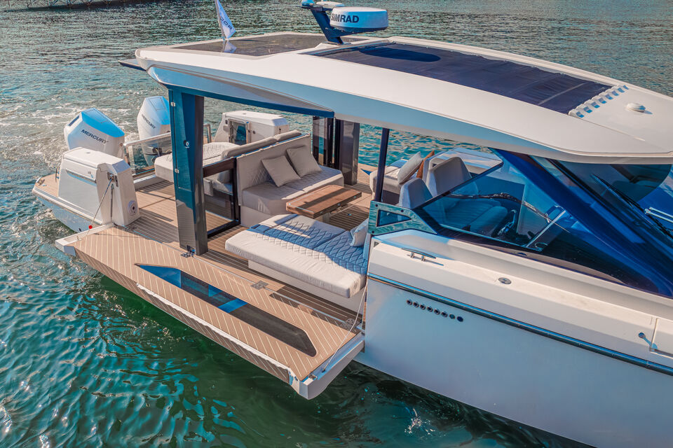 Contact Us Customize Every Detail