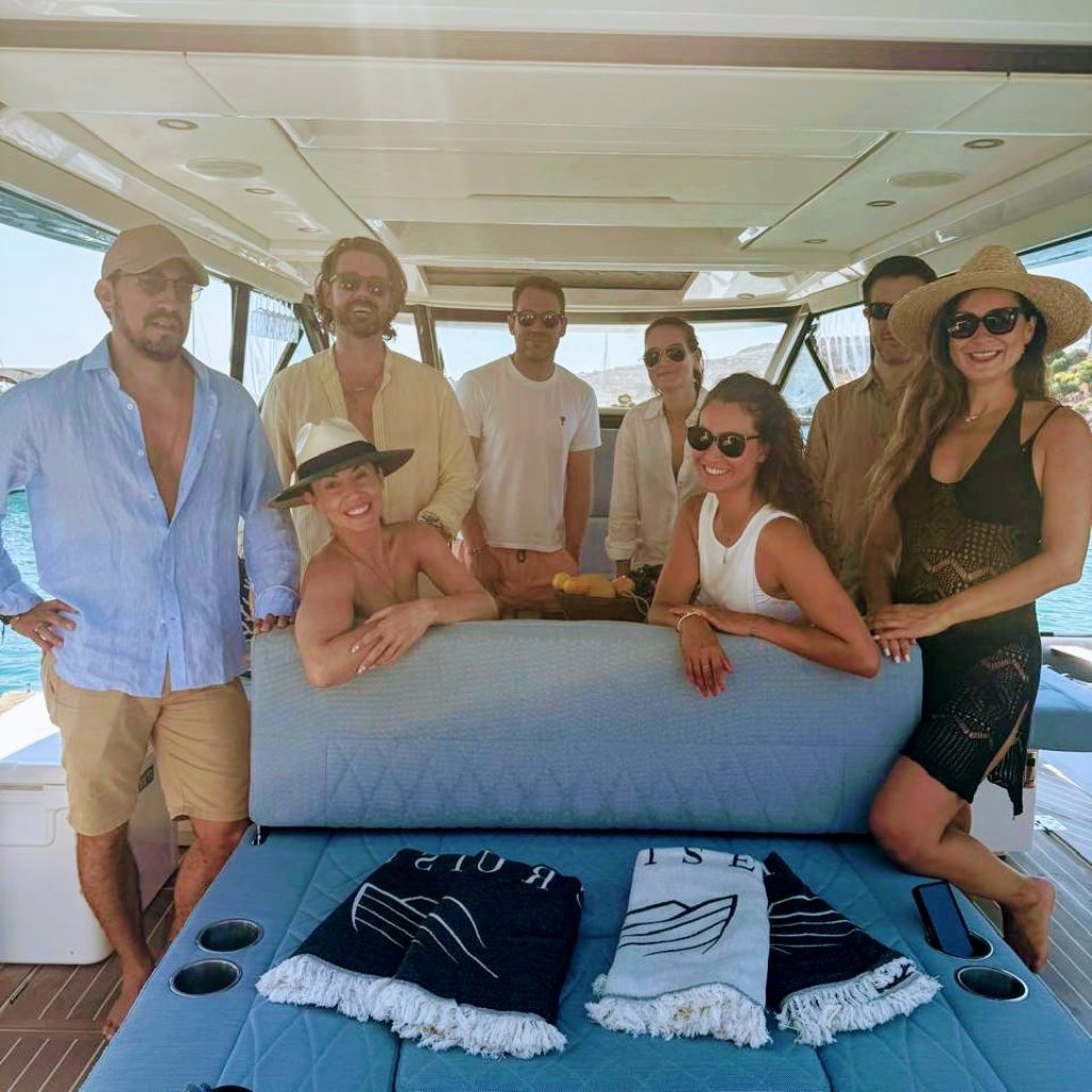 6ee83cf4-2f59-4334-b9a9-9cec9690baa9